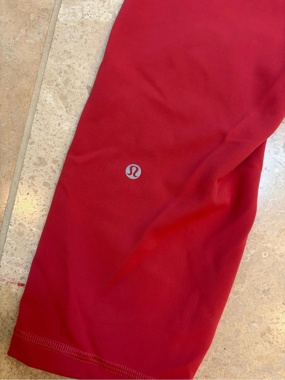 Lululemon women’s capri length leggings